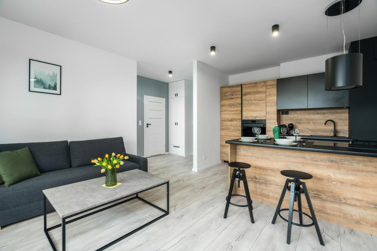Exclusive Apartment With Terrace By Renters Poznan Ngoại thất bức ảnh